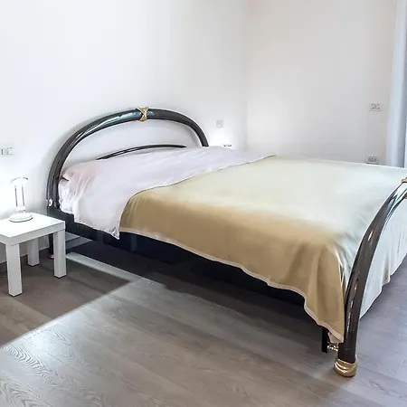 S289 - Sirolo, Delizioso Bilocale Con Portico * Sirolo