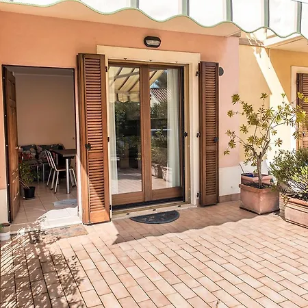 S289 - Sirolo, Delizioso Bilocale Con Portico *
