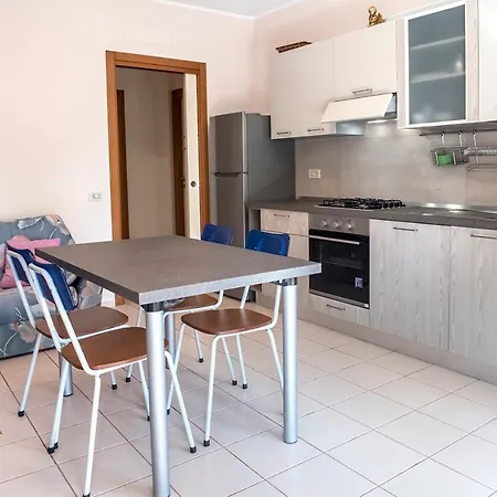 S289 - Sirolo, Delizioso Bilocale Con Portico